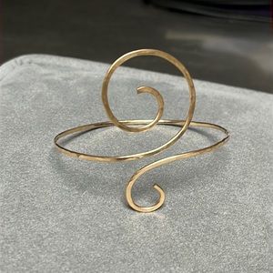 Hammered brass bracket